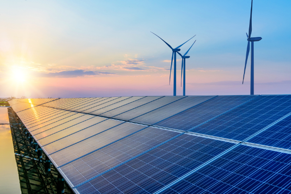 India's Solar Leap: 100 GW Milestone and Energy Storage Boom!